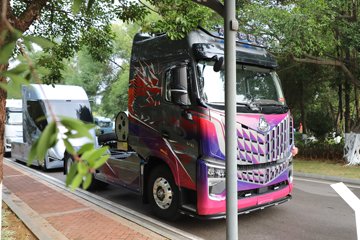 ������������HK 15.5L LNG 640���� 6X4 ��ʿ��12�� AMT�Զ��� ǣ����ͼƬ