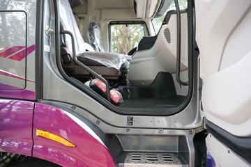 ������������HK 15.5L LNG 640���� 6X4 ��ʿ��12�� AMT�Զ��� ǣ����ͼƬ