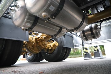 ������������HK 15.5L LNG 640���� 6X4 ��ʿ��12�� AMT�Զ��� ǣ����ͼƬ