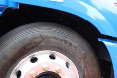 东风柳汽乘龙T7L 13.5L柴油 520马力 6X4 AMT自动档 牵引车