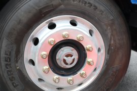 T7L&nbsp;牵引车底盘                                                图片