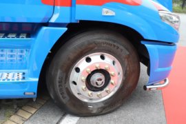 T7L&nbsp;牵引车底盘                                                图片