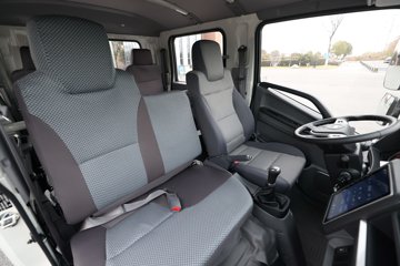 ������������L3 2.7L CNG 130���� ����5�� 3.145��˫�������ῨͼƬ