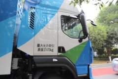 东风柳汽乘龙H5 6X4 燃料电池牵引车 88kWh