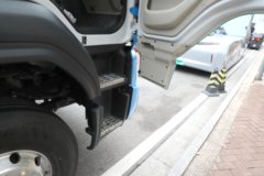 东风柳汽乘龙H5 6X4 燃料电池牵引车 88kWh