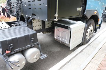 �������� ����H7 6X4 ��ȼ��ǣ����ͼƬ