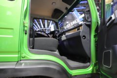 中国重汽成都商用车 V3-X 4X2 4.2米纯电动排半自卸车 宁德时代165kWh 中国重汽成都商用车 V3-X 4X2 4.2米纯电动排半自卸车 宁德时代165kWh