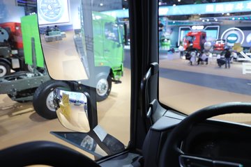 �й������ɶ����ó� V3-X 4X2 4.2�״��綯�Ű���ж�� ����ʱ��165kWhͼƬ