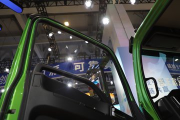 �й������ɶ����ó� V3-X 4X2 4.2�״��綯�Ű���ж�� ����ʱ��165kWhͼƬ