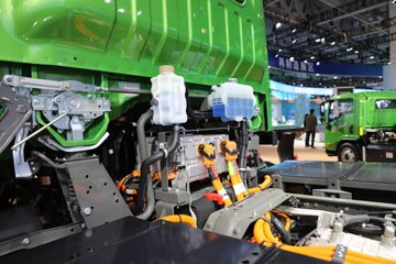 �й������ɶ����ó� V3-X 4X2 4.2�״��綯�Ű���ж�� ����ʱ��165kWhͼƬ