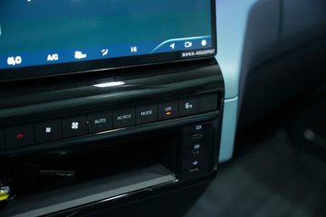 һ�����J6G Pro�캽�� 7.8L���� 380���� 4X2 һ�����10�� ȫ���߶� 6.75�ײ�դʽ�ػ���ͼƬ