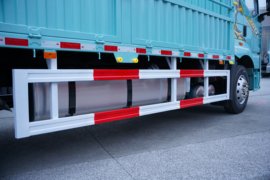 解放J6G&nbsp;载货车底盘                                                图片