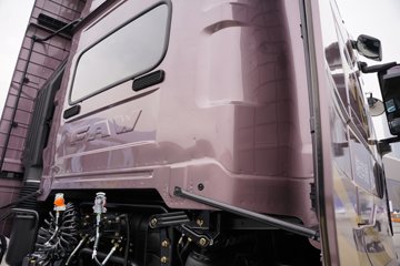 һ�����J6V �캽�� 12.5L���� 580���� 6X4 һ�����12�� AMT�Զ��� ǣ����ͼƬ