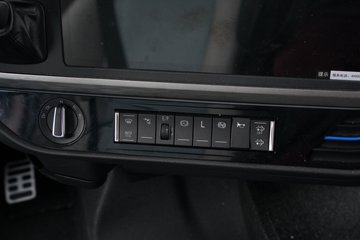 һ�����J6V �캽�� 12.5L���� 580���� 6X4 һ�����12�� AMT�Զ��� ǣ����ͼƬ