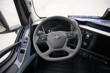 һ�����J6V �캽�� 12.5L���� 580���� 6X4 һ�����12�� AMT�Զ��� ǣ����ͼƬ