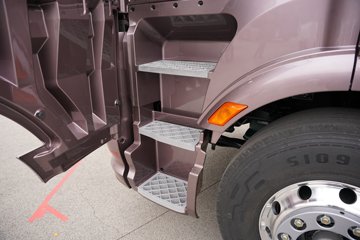 һ�����J6V �캽�� 12.5L���� 580���� 6X4 һ�����12�� AMT�Զ��� ǣ����ͼƬ