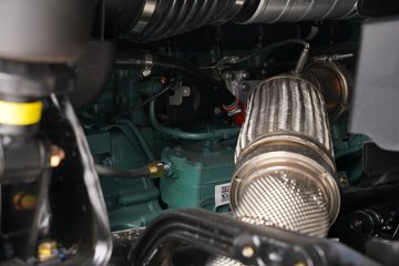 һ�����J6V �캽�� 12.5L���� 580���� 6X4 һ�����12�� AMT�Զ��� ǣ����ͼƬ