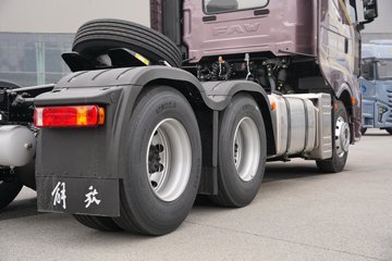 һ�����J6V �캽�� 12.5L���� 580���� 6X4 һ�����12�� AMT�Զ��� ǣ����ͼƬ