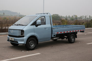 ������Խ ����K5 ������ 1.6L���� 120���� 5�� 3.3�׵�������΢�� ����ͼƬ