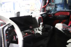 重汽汕德卡 SITRAK C9H 800马力 采埃孚12档 AMT自动档 牵引车