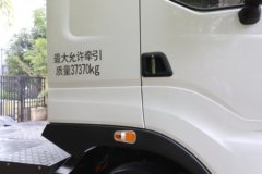 东风柳汽乘龙H7 6X4 纯电动牵引车 宁德时代600kWh