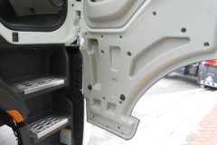 东风柳汽乘龙H7 6X4 纯电动牵引车 宁德时代600kWh