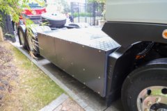 东风柳汽乘龙H7 6X4 纯电动牵引车 宁德时代600kWh