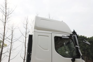 �������� ����H5 ������ 7.7L LNG 320���� 4X2 ��ʿ��8�� 9.7����ʽ�ػ���ͼƬ