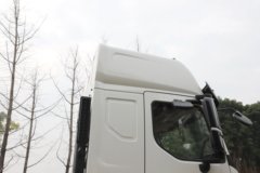 东风柳汽 乘龙H5 创富版 7.7L LNG 320马力 4X2 法士特8档 9.7米厢式载货车