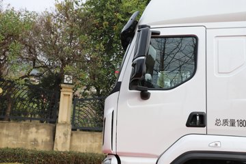 �������� ����H5 ������ 7.7L LNG 320���� 4X2 ��ʿ��8�� 9.7����ʽ�ػ���ͼƬ