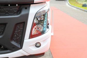 �������� ����H5 ������ 7.7L LNG 320���� 4X2 ��ʿ��8�� 9.7����ʽ�ػ���ͼƬ