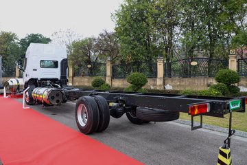 �������� ����H5 ������ 7.7L LNG 320���� 4X2 ��ʿ��8�� 9.7����ʽ�ػ���ͼƬ