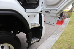 东风柳汽 乘龙H5 创富版 7.7L LNG 320马力 4X2 法士特8档 9.7米厢式载货车