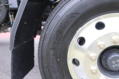 东风柳汽 乘龙H5 创富版 7.7L LNG 320马力 4X2 法士特8档 9.7米厢式载货车