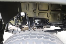 乘龙H5&nbsp;载货车底盘                                                图片