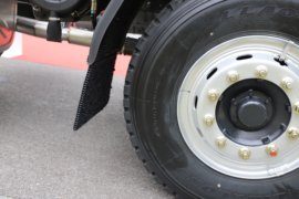 乘龙H5&nbsp;载货车底盘                                                图片