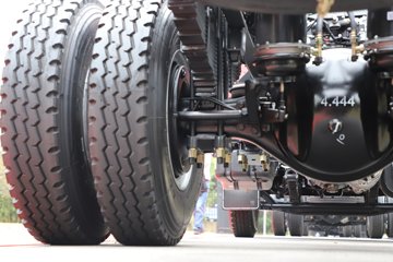 ������������H5 6.4L���� 300���� 6X2R ��ʿ��10�� 7.8�ײ�դʽ�ػ���ͼƬ