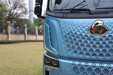 �������� ����H5V ������ 380���� 4X2 ��ʿ��10�� 6.8�ײ�դʽ�ػ���ͼƬ