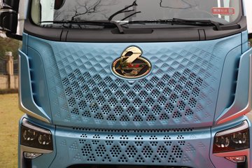 �������� ����H5V ������ 380���� 4X2 ��ʿ��10�� 6.8�ײ�դʽ�ػ���ͼƬ