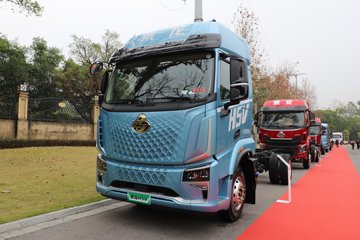 �������� ����H5V ������ 380���� 4X2 ��ʿ��10�� 6.8�ײ�դʽ�ػ���ͼƬ