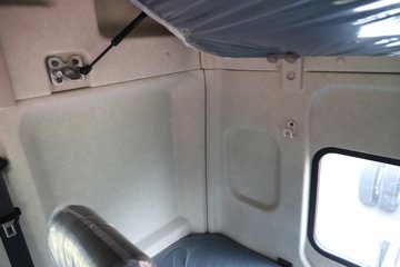 �������� ����H5V ������ 380���� 4X2 ��ʿ��10�� 6.8�ײ�դʽ�ػ���ͼƬ