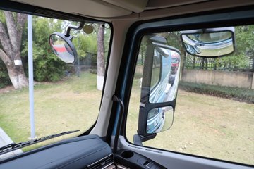 �������� ����H5V ������ 380���� 4X2 ��ʿ��10�� 6.8�ײ�դʽ�ػ���ͼƬ