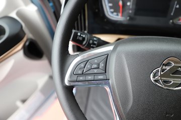 �������� ����H5V ������ 380���� 4X2 ��ʿ��10�� 6.8�ײ�դʽ�ػ���ͼƬ