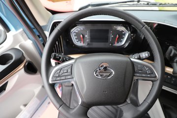 �������� ����H5V ������ 380���� 4X2 ��ʿ��10�� 6.8�ײ�դʽ�ػ���ͼƬ