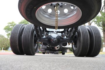 �������� ����H5V ������ 380���� 4X2 ��ʿ��10�� 6.8�ײ�դʽ�ػ���ͼƬ