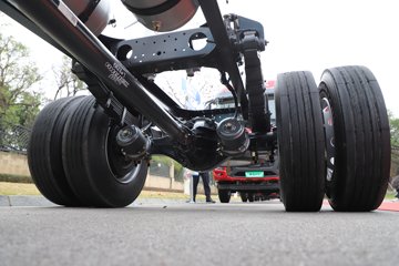 �������� ����H5V ������ 380���� 4X2 ��ʿ��10�� 6.8�ײ�դʽ�ػ���ͼƬ