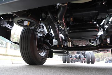 �������� ����H5V ������ 380���� 4X2 ��ʿ��10�� 6.8�ײ�դʽ�ػ���ͼƬ