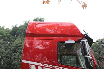 ������������H5V ������ 7L���� 380���� 4X2 ��ʿ��10�� 6.8�ײ�դʽ�ػ���ͼƬ