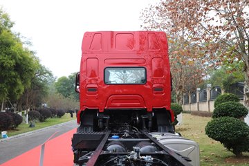 ������������H5V ������ 7L���� 380���� 4X2 ��ʿ��10�� 6.8�ײ�դʽ�ػ���ͼƬ