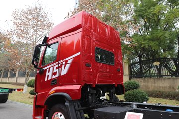 ������������H5V ������ 7L���� 380���� 4X2 ��ʿ��10�� 6.8�ײ�դʽ�ػ���ͼƬ